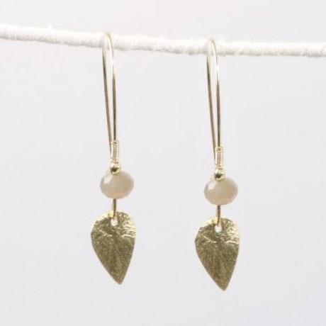 Leaf Earring with Cream Bead image