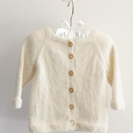 Plain Round-necked Cardigan image